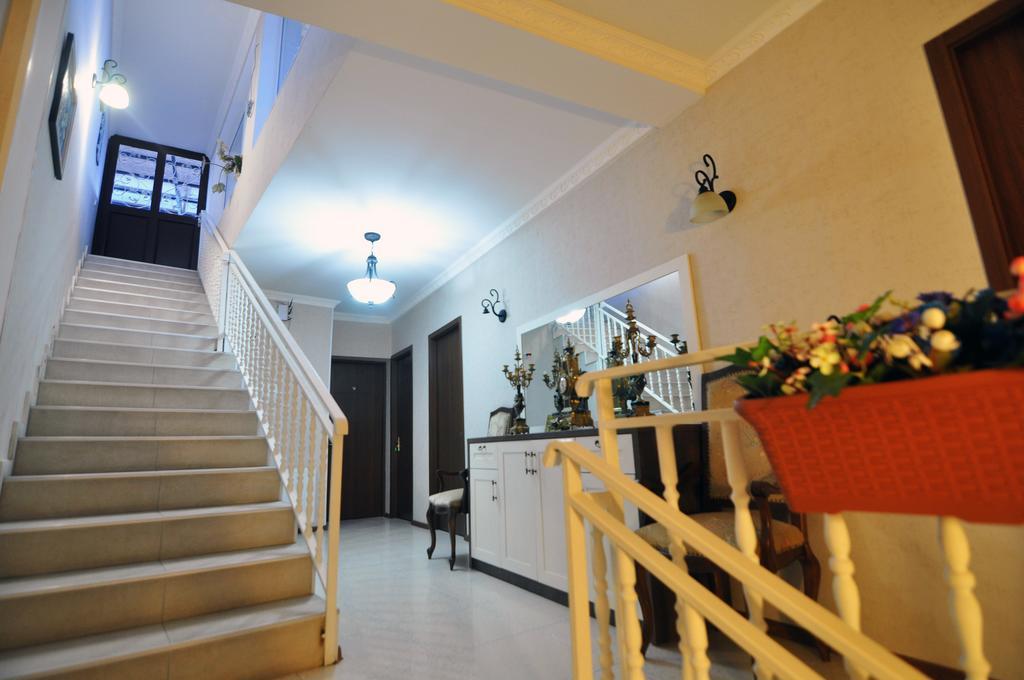 Renaissance Hotel Tbilisi Luaran gambar
