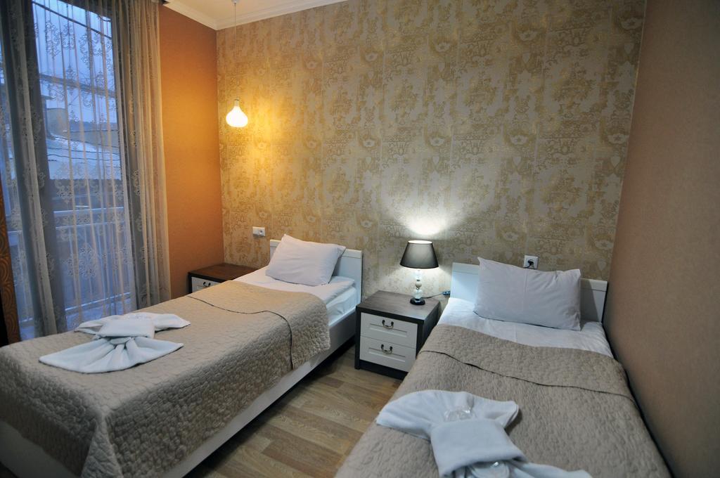 Renaissance Hotel Tbilisi Luaran gambar