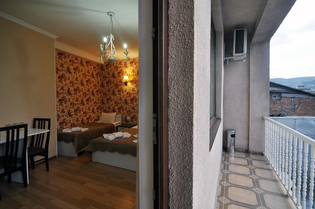 Renaissance Hotel Tbilisi Luaran gambar